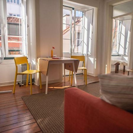 The Blue House - Bica Yellow Tram Lisboa المظهر الخارجي الصورة